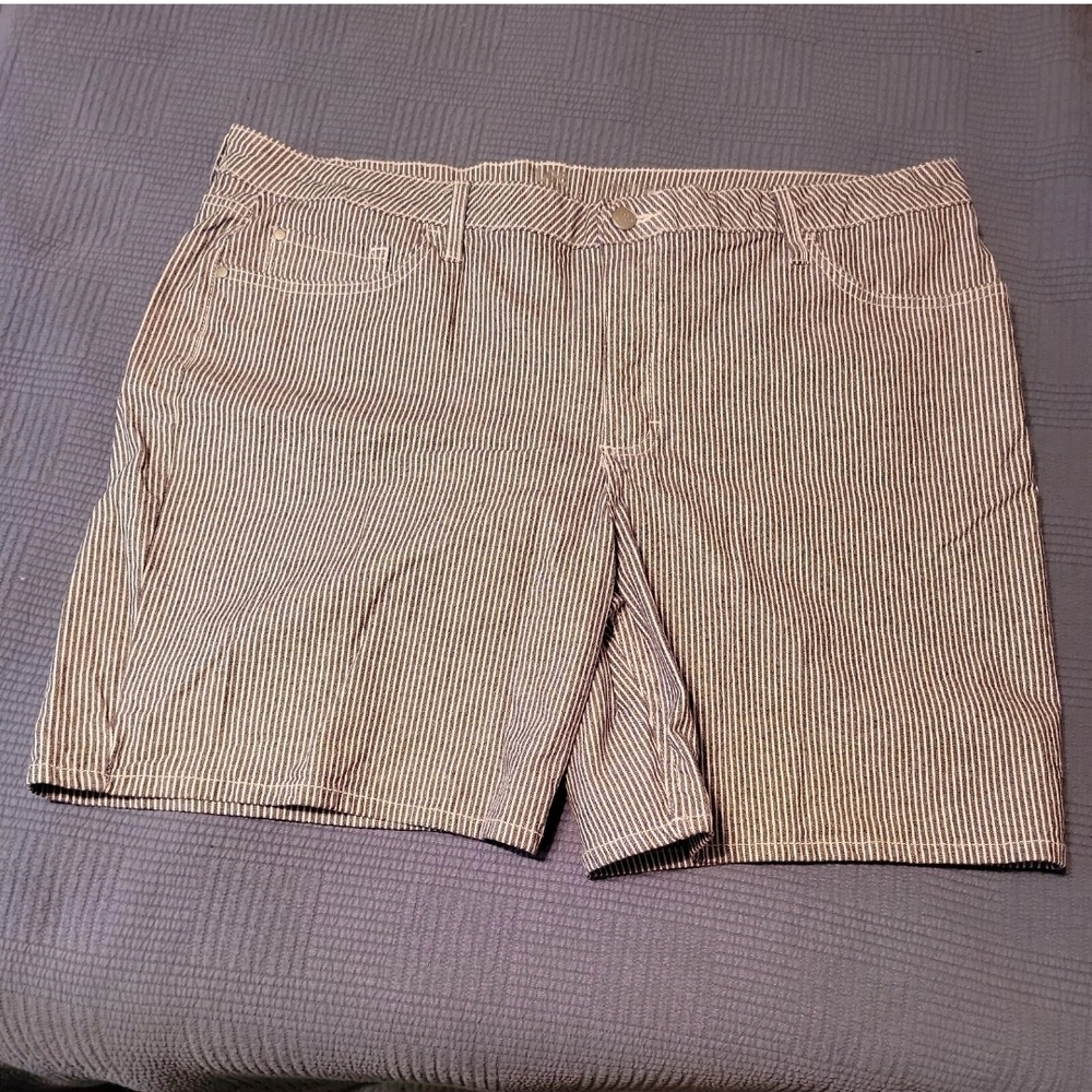 Riders by Lee Denim Jean Shorts Women's Plus Size 20W Blue